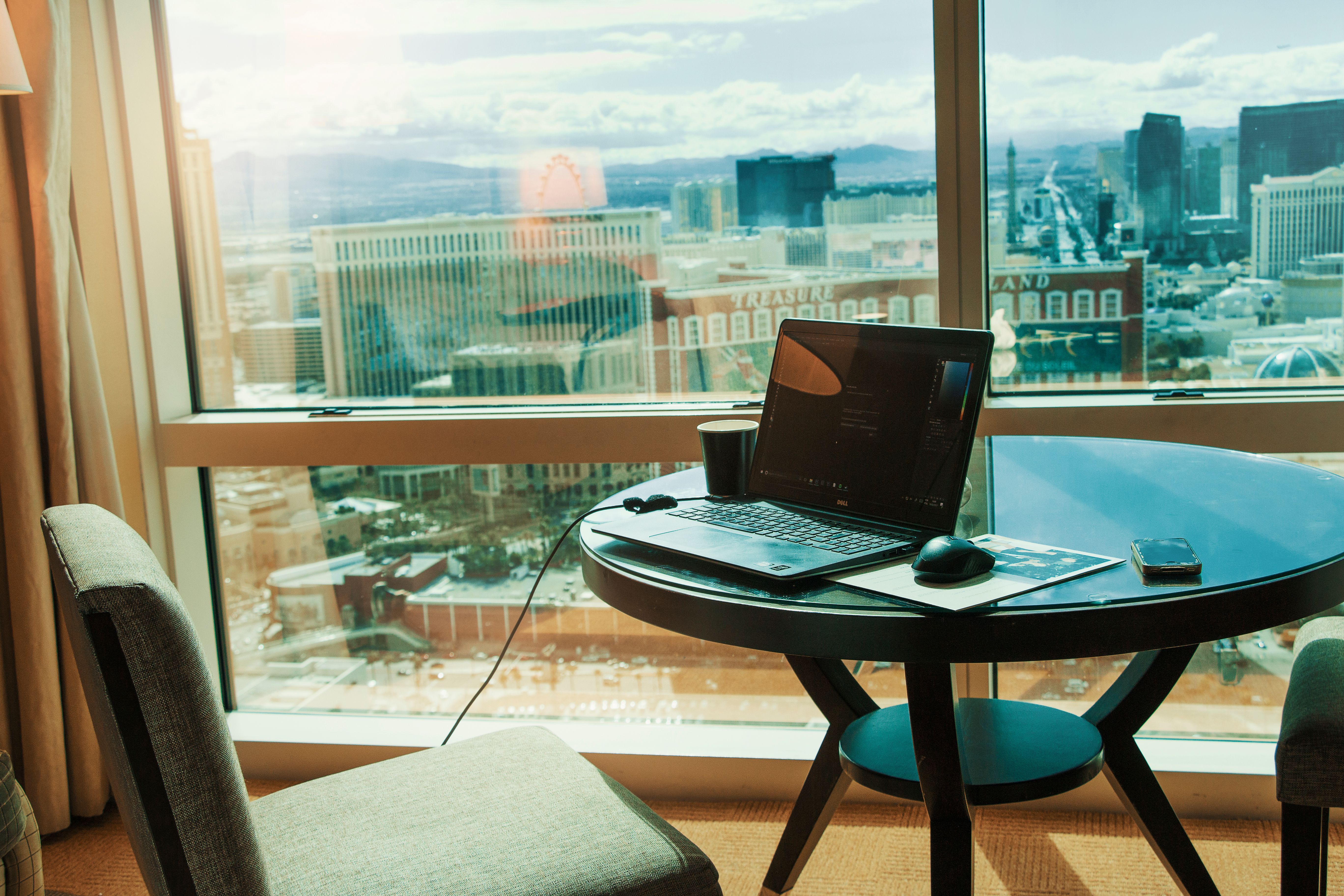 Why Fortune 500s are Abandoning Long-Term Leases for Flex Housing
